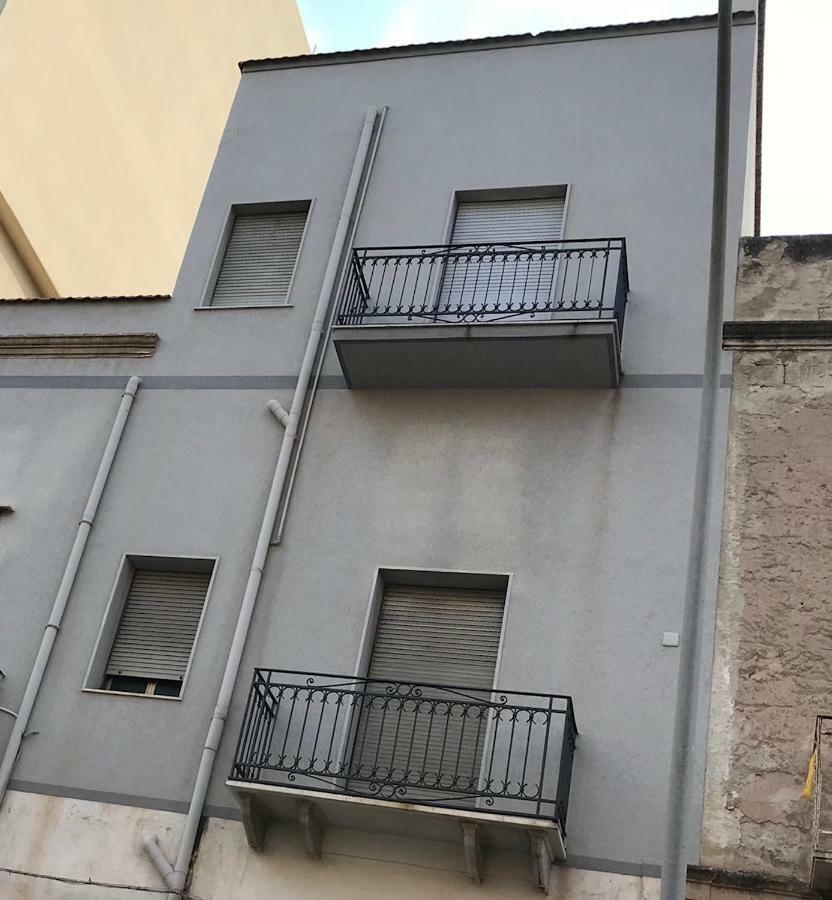 Appartamento Le Tre Rose Trapani Luaran gambar